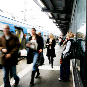 Stockholm wächst enorm: Mehr U-Bahn und neue Wohnviertel geplant Immer mehr Menschen ziehen in die Stadt. Investitionen in den Nahverkehr sind notwendig. Foto: Melker Dahlstrand/ imagebnk.sweden.se