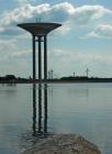 Auffällig: Der Wasserturm am Strand