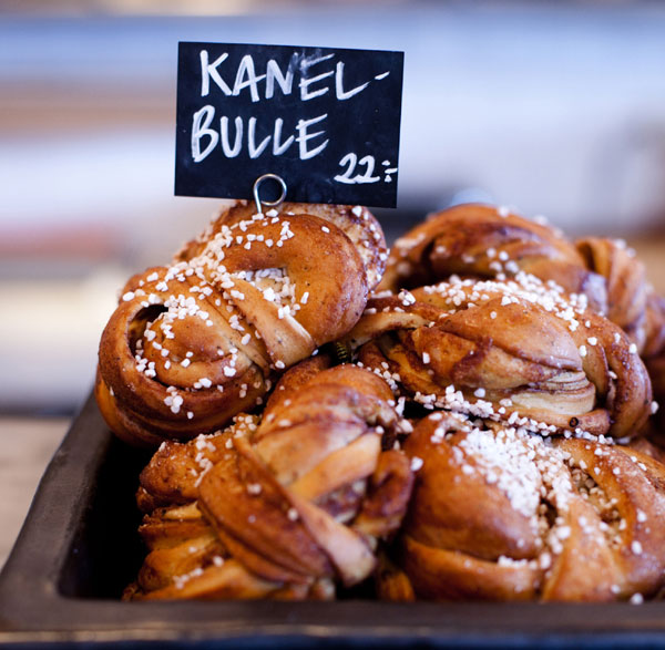 Kanelbullar (Zimtbrötchen)