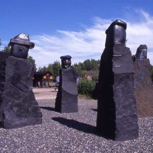 Hägghult – Heimat des schwarzen Diabas Skulpturenpark