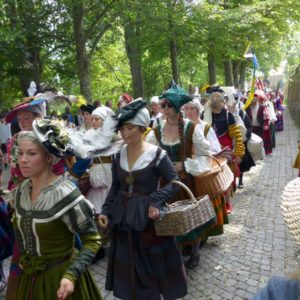 Sommerliche Festivals 2018 Ostsee-Insel der Glückseligen: Auf Gotland kommen einmal im Jahr die Mittelalter-Fans zusammen. Foto: privat