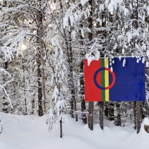 Sami feiern Nationalfeiertag Die Flagge der Sami