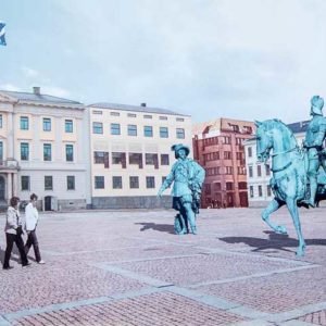 Neue Ideen für Göteborgs Plätze und Statuen Warum nicht? Der Künstler will die Bronze-Statuen von ihren Sockel herunter holen und zu sie zum "Familienbild" aufstellen.