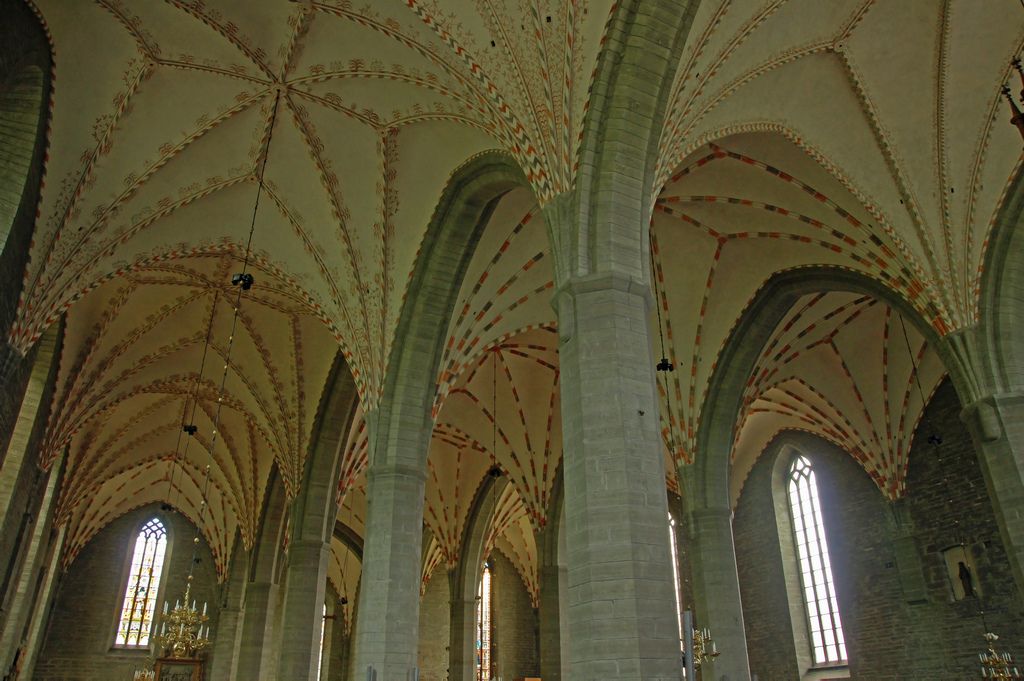 Blick in die Klosterkirche Vadstena, die Blåkyrkan. Erbaut zwischen 1369 und 1430/40. Foto: Allie_Caulfield (CC BY 2.0)
