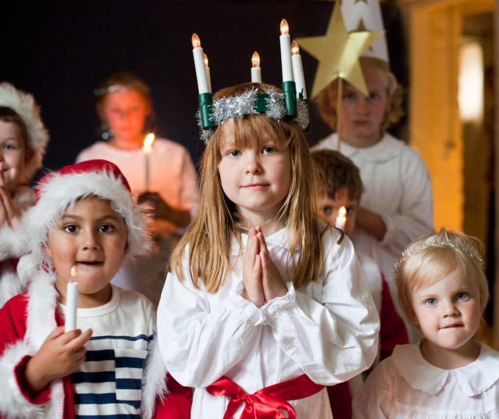 Schulen und Kindergärten feiern den 13. Dezember als "Luciadagen" ganz groß. Foto: Lena Granefeldt, Imagebank.Sweden