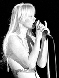 Agnetha Fältskog während ihrer Zeit als ABBA Mitglied. Foto aus Wikipedia. Fotograf: Helge Øverås
